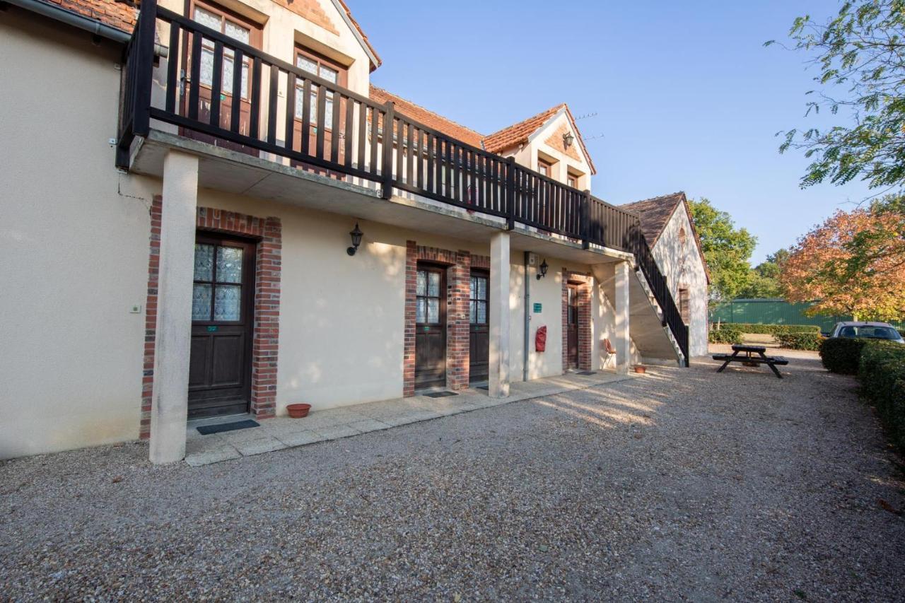 Auberge Du Tranchoir Nevoy Esterno foto