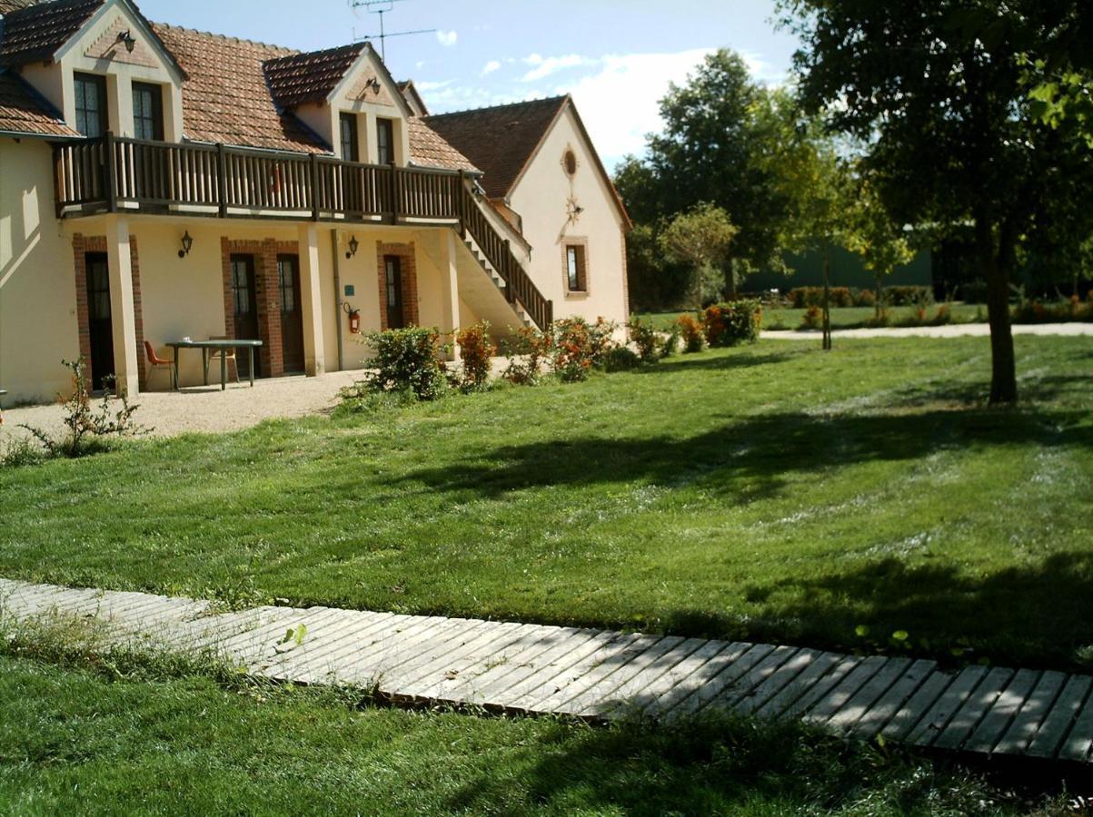Auberge Du Tranchoir Nevoy Esterno foto